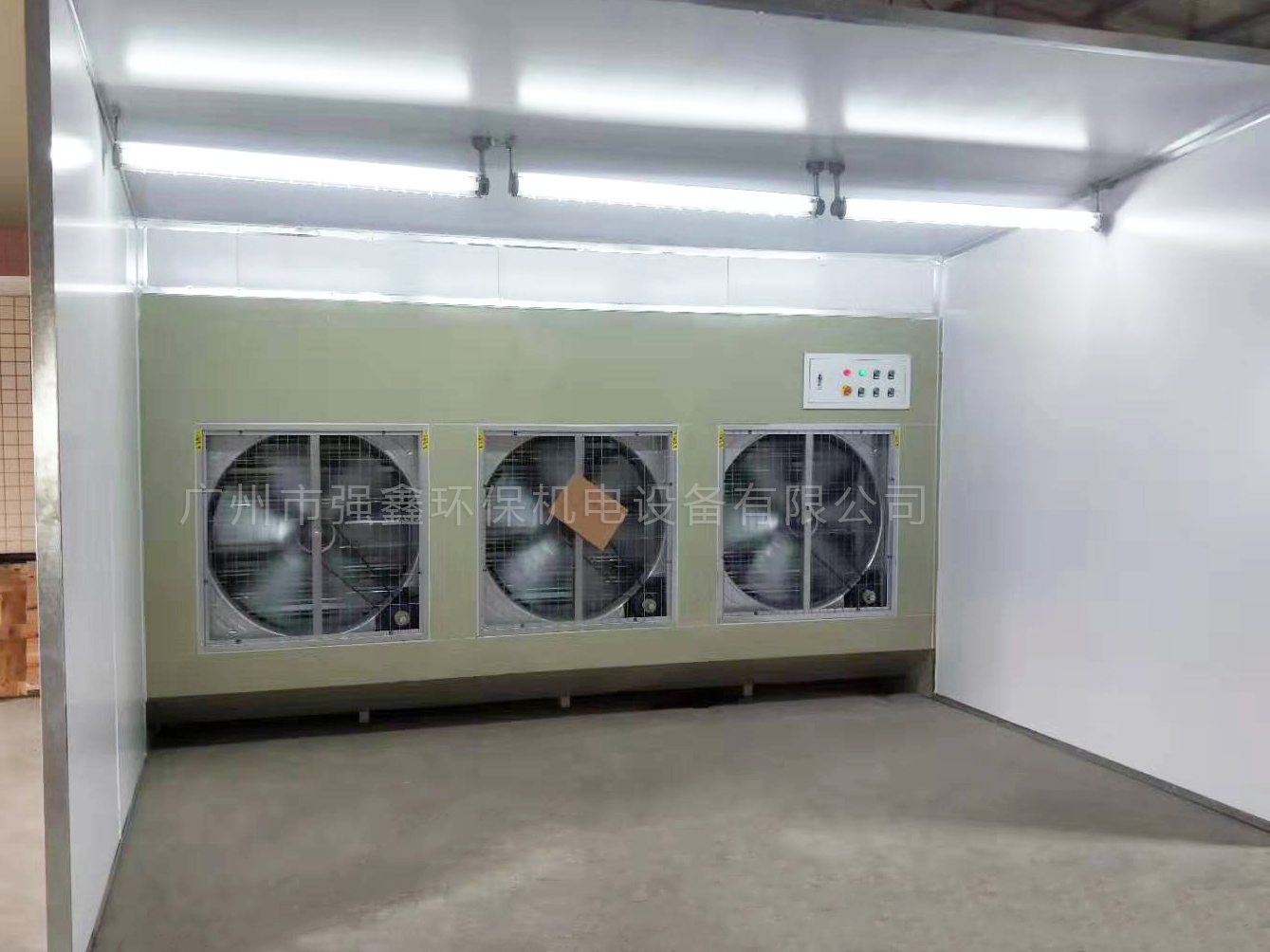 標準打磨吸塵柜的工作原理